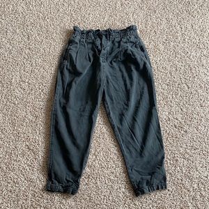 Free People pleated trouser. Washed Black, medium